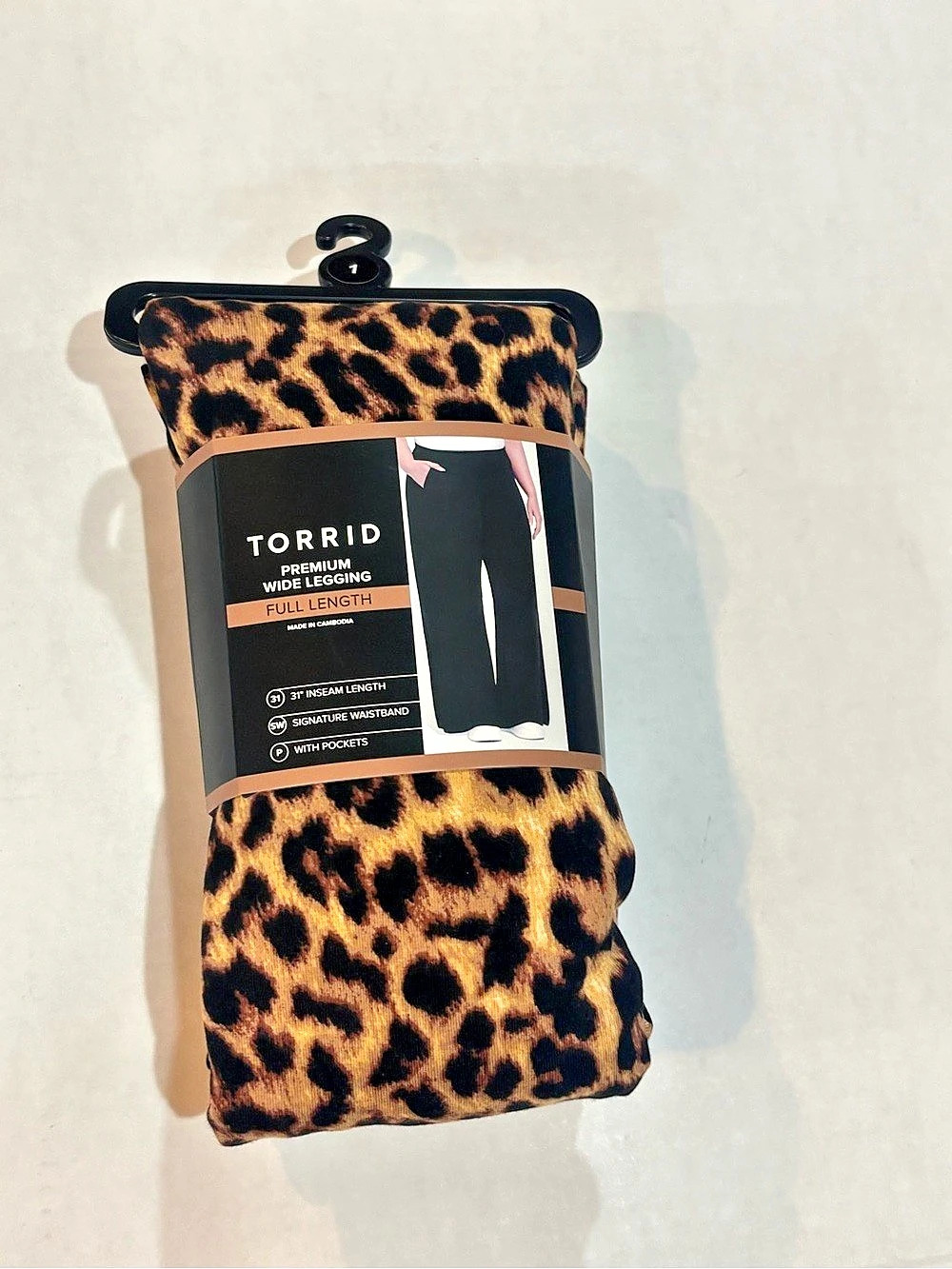 Torrid Leopard Print Plus Size pants NWT